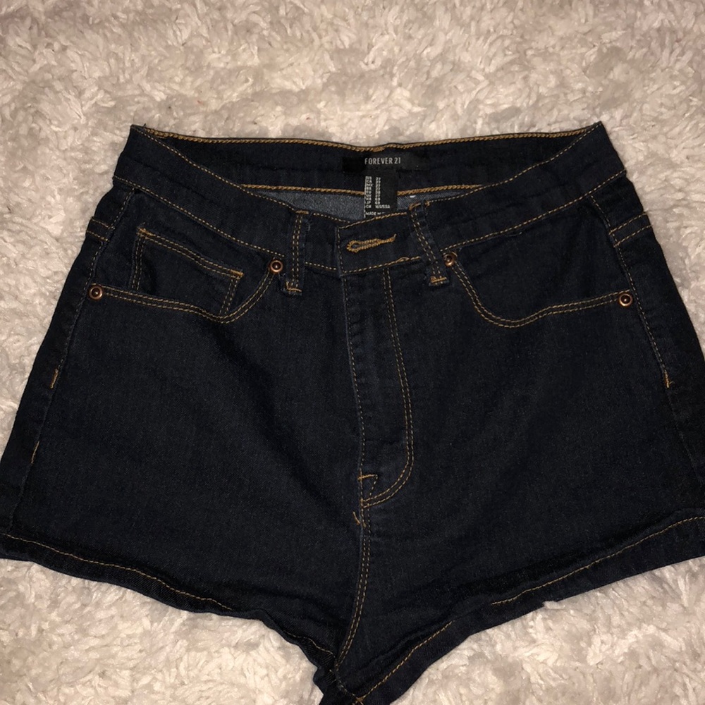 Dark denim shorts!